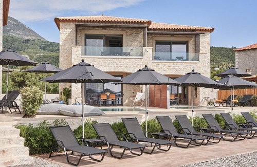 Riglia Villa | Beachfront Alassa Villas w/Private Pools Complex