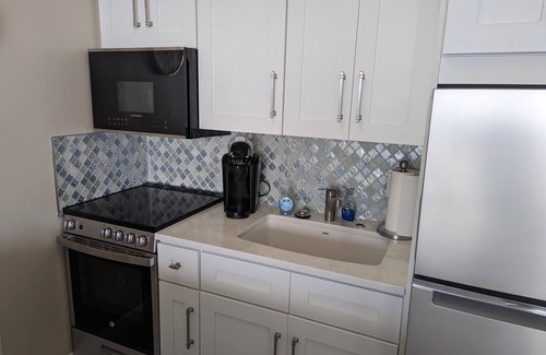 Marco Island Condo | Beachfront -All Beach Gear - Heated Pool-Tennis Courts
