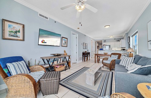 Gulf Shores Condo | BEACHFRONT, ALL THE AMENITIES, POOL!