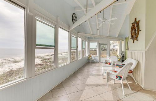 Alligator Point House | Beachfront Alligator Point Retreat Steps to Sand!
