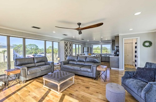 Alligator Point House | Beachfront Alligator Point Vacation Rental!