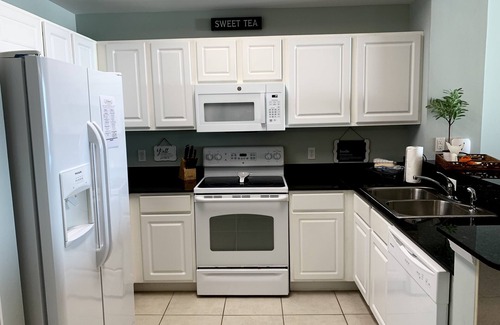 Panama City Beach Condo | Beachfront~Amazing View~Great Location~Beach Chair Service Included