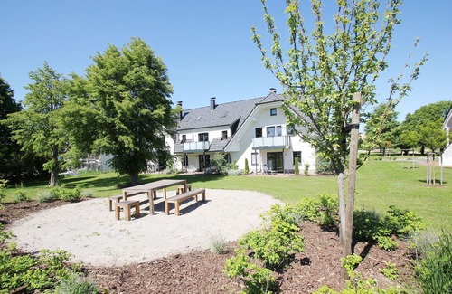 Lobbe Apartment | Beachfront apartment with balcony, use of swimming pool and sauna - Rex Rugia apartment 13-6