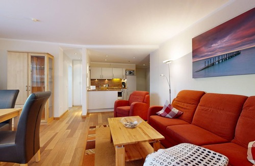 Binz Apartment | Beachfront apartment Caspar David 06 in Binz, (ID 006) - Caspar David 06