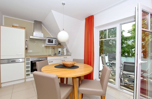 Moenchgut Peninsula Apartment | Beachfront apartment with balcony, use of swimming pool and sauna - Rex Rugia apartment 29-5 -