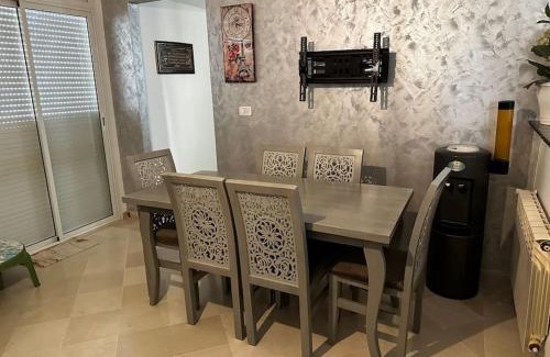 Mahdia Apartment | Beachfront Apartment with Garage
