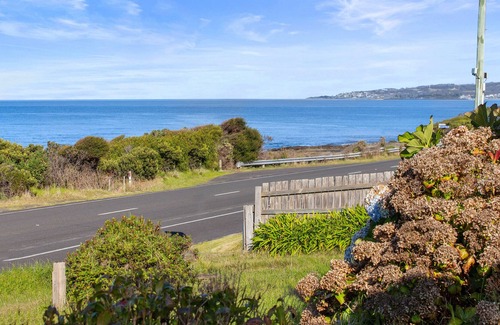 Skenes Creek House | Beachfront at Skenes on the Great Ocean Road