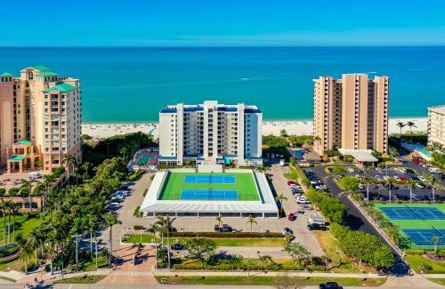 Marco Island House | Beachfront at the Apollo Where the Famous Sunsets Never Get Old!