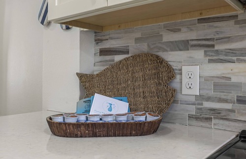 Miramar Beach House | BEACHFRONT Beach Vacation! Eat Breakfast While You Watch Dolphins!