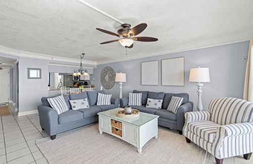 Destin Condo | Beachfront Beauty! 2BR in Destin – Relax, Refresh, Repeat! Escape to Destin!