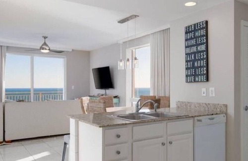 West Panama City Beach Condo | Beachfront Bliss Splash Condo August openings Discounted! 3 night mimimum