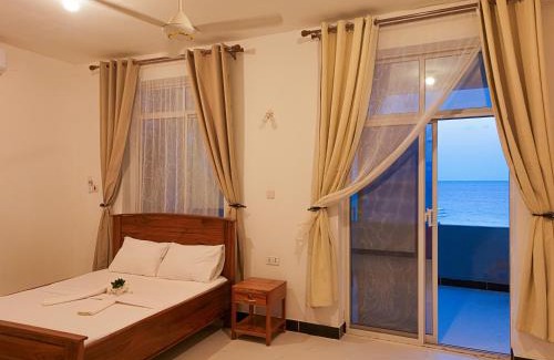 Uroa Apartment | Beachfront Bliss 2-BR Master Suites with Balcony & Free WiFi Uroa, Zanzibar
