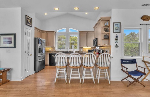 Long Beach House | Beachfront Bliss: Exquisite Oceanfront Home with Direct Walkway to Gazebo and Be
