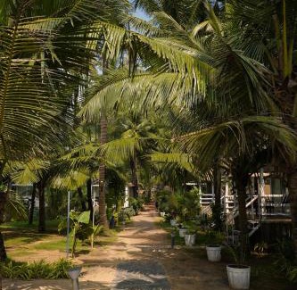 Canacona House | Beachfront Bliss