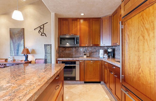 Wailea Condo | Beachfront Bliss: Makena Surf Resort B304 - Lovely Ocean Views & Lush Landscapes