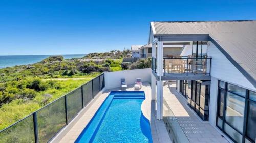 Halls Head House | Beachfront Bliss - Private Pool and Beach Access