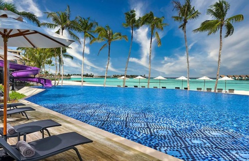 Farukolhufushi Island Hotel | Beachfront Bliss & Rock'n'Roll Vibes at Hard Rock Hotel Maldives