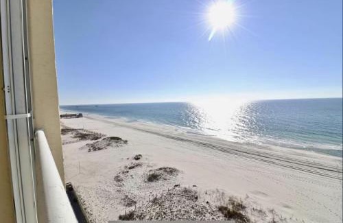 Gulf Shores Apartment | Beachfront Bliss - Your Dream Coastal Escape