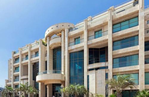 Herzliya Pituach Apartment | Beachfront Blue Laguna Stay