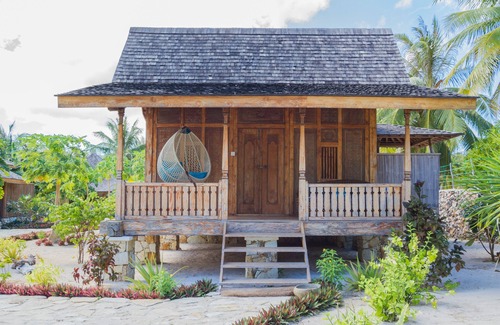 Rote Island House | Beachfront Bungalow on Rote Island