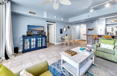 Panama City Beach Condo | 🌊Beachfront Complex-2BR Shores of Panama 1816🌊