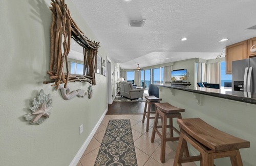 West Panama City Beach Condo | ☀️Beachfront-Corner Unit-Pool-Balcony-Palazzo 408☀️