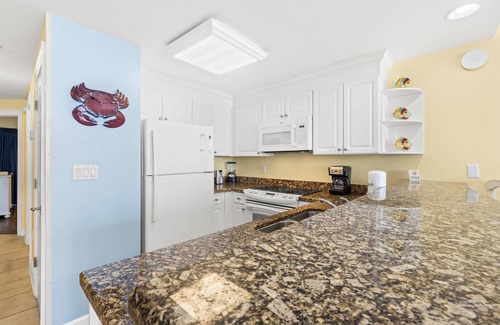 Panama City Beach Condo | Beachfront Condo at Boardwalk – 1BR + Bunks, Resort Pool, Hot Tubs & Family Fun