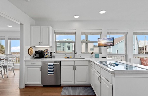 Pointe San Luis House | Beachfront | Community Pool | Hot Tub | Fenced Yard