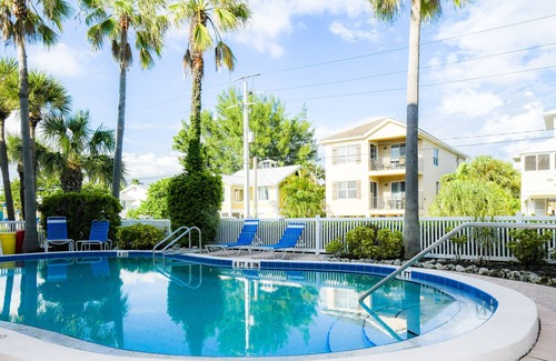 Bradenton Beach Condo | Beachfront Condo with Amazing Views