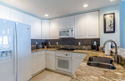 Pensacola Beach Condo | Beachfront Condo in Pensacola Beach – Perfect for a Family Getaway!