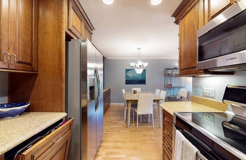 Solana Beach Condo | Beachfront condo at Solana Beach & Tennis Club, shared pool & hot tub