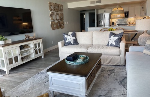 Crescent Beach Condo | Beachfront condo, first floor, 1 min walk to beach, 3 beds, 20 min to St.Aug.
