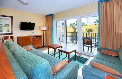 Ormond Shores Condo | Beachfront Condo in Ormond Beach. Available for Daytona 500 Race Week 2024.