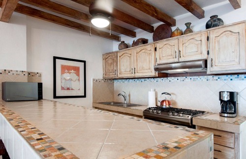 Amapas Condo | Beachfront Condo on Los Muertos Beach, Puerto Vallarta/Romantic Zone/Amapas
