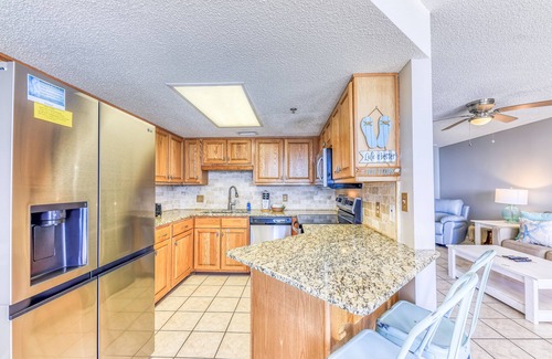 Ono Island Condo | Beachfront Condo | Private Balcony | Kids Splash Pad | Phoenix V # 702