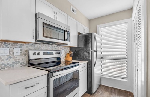 Miramar Beach Condo | Beachfront Condo-2 Pools-Hot Tub-Close 2 Beach