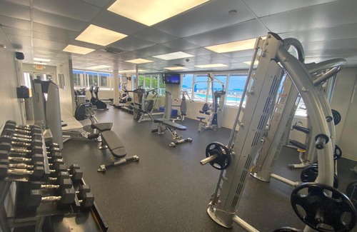 Sunny Isles Beach Apartment | Beachfront condo in Miami!