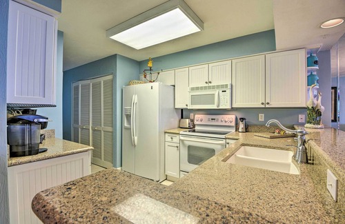Ponce Inlet Condo | Beachfront Condo w/Pool Access in Ponce Inlet