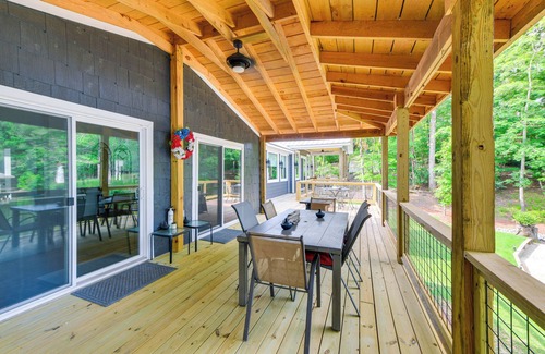 Pleasure Point House | Beachfront Dadeville Family Escape on Lake Martin!