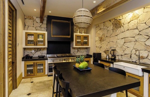 Xpu-Ha Villa | Beachfront Designer House in Private Development with Private Pool and Full Staff