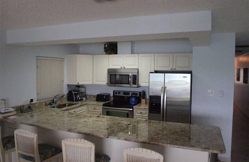 Seven Mile Beach Condo | Beachfront, Discovery Point Club #20, Spectacular View, Discount Available!