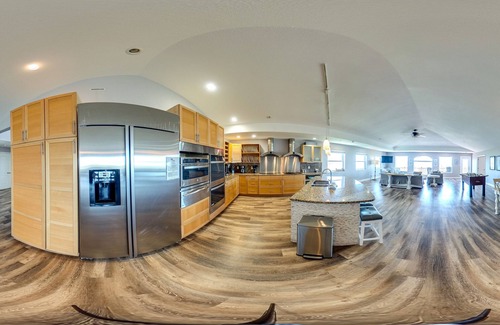 Port Aransas House | Beachfront & FABULOUS! Refreshing Private Pool!