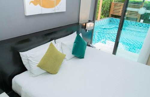 Patong Apartment | Beachfront Family Pool 1 BR 1 Living Patong Phuket