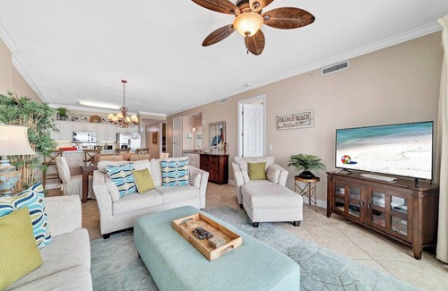 Orange Beach East Condo | BEACHFRONT, FAMILY FRIENDLY, WALK TO FLORABAMA