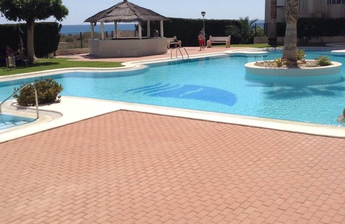 Coveta Fuma Apartment | BEACHFRONT/FIRST LINE-Fantastic apartment next to the beach. Sea view