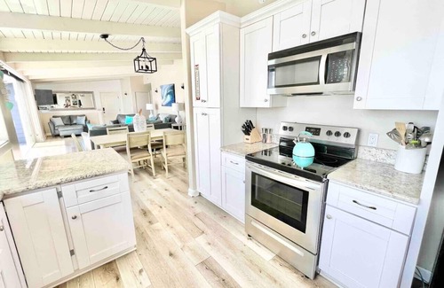 South Oceanside House | Beachfront Fun, Classic Beach House w/Fire Ring