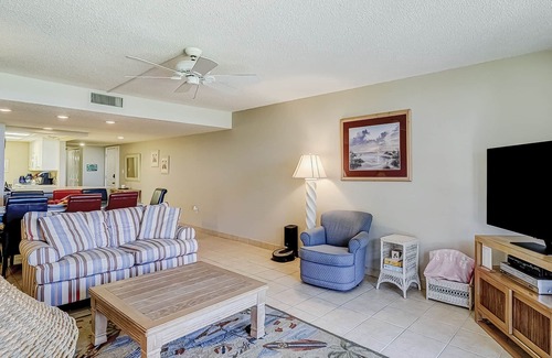 Folly Field Villa | Beachfront getaway with WiFi, pools, hot tub, gym, washer/dryer, & central AC