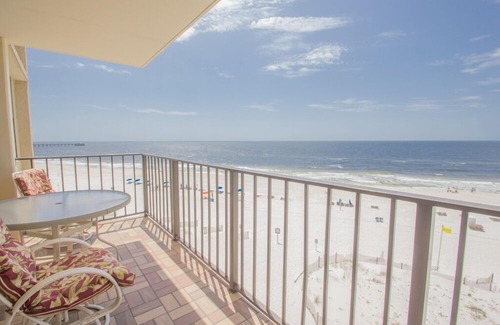 Gulf Shores Condo | BEACHFRONT! Great views and pool!
