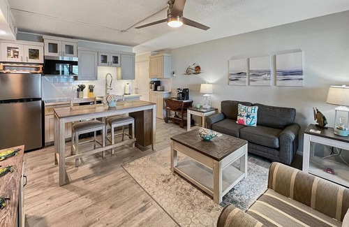 Estate Golden Rock Condo | BEACHFRONT, GROUND FLOOR, 1 BEDROOM, NEWLY REMODELED