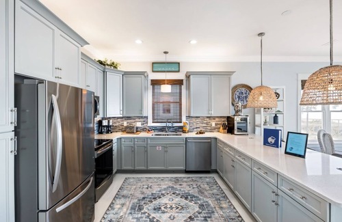 Panama City Beach House | Beachfront Haven! Sleeps 20 Gulf Front 6 Bedrooms 6 Baths Private Pool